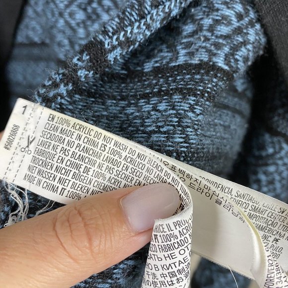 Forever 21 Contemporary Women Black/Blue Cardigan Sweater Size Medium - Picture 5 of 6